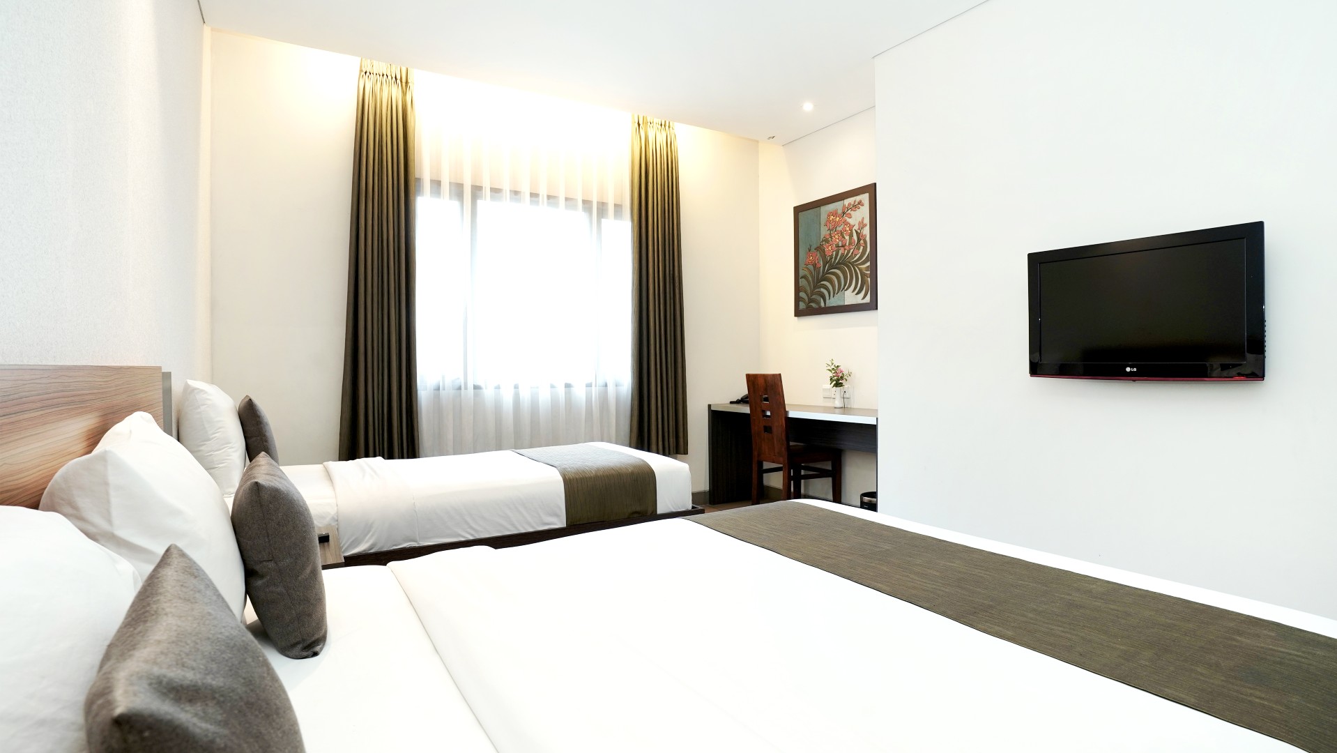 Premier Room